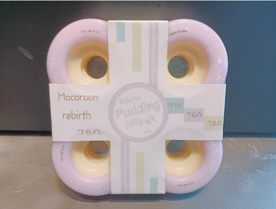 Macaroon Wheels Pink